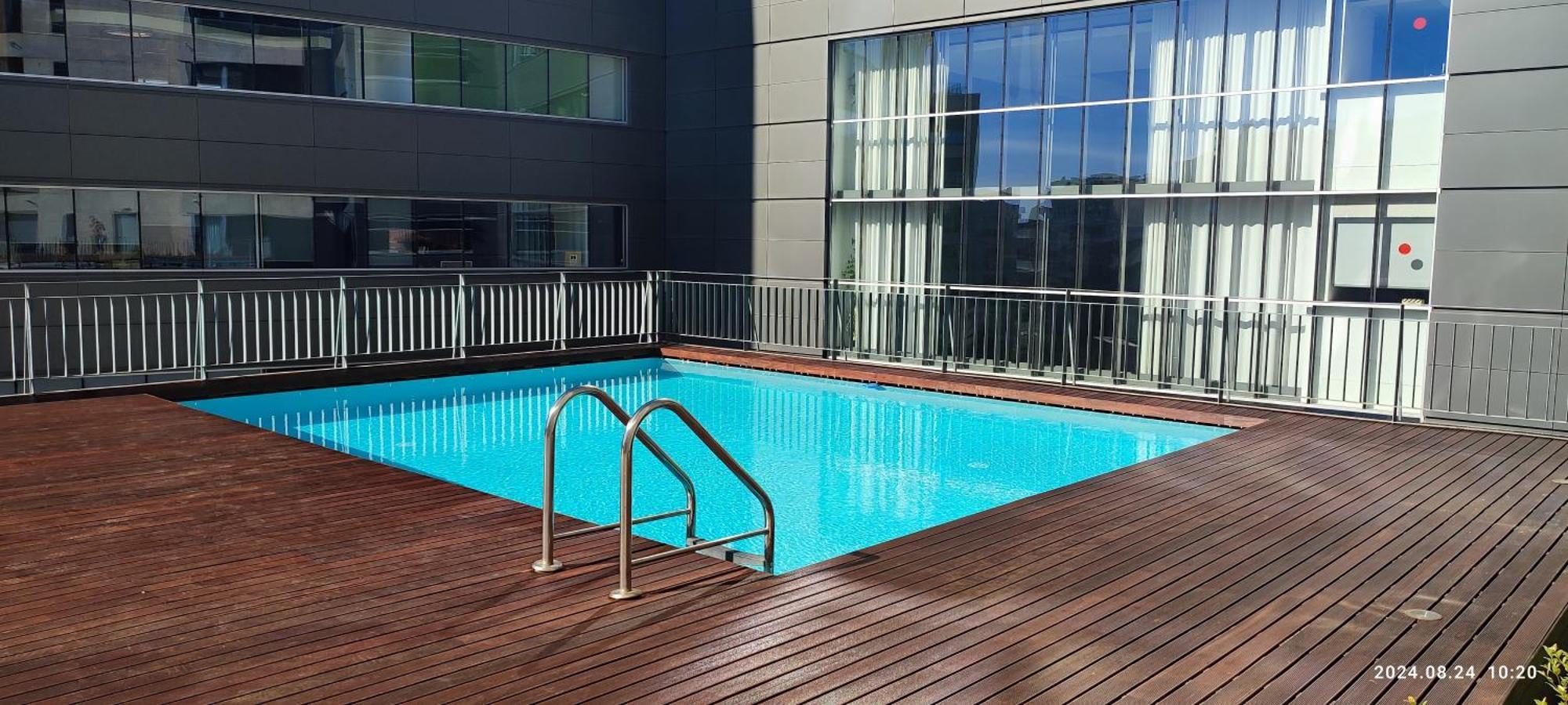 Nice Duplex Apartment With Free Pool And Garage Lisboa Eksteriør billede